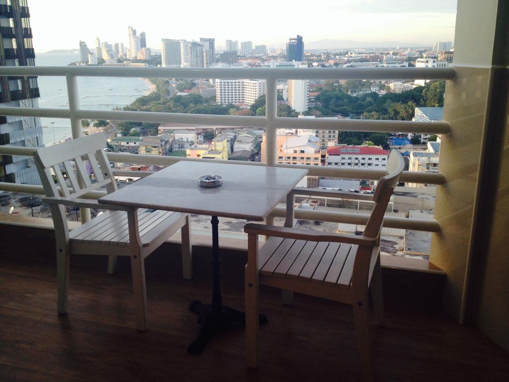 View Talay 6 Pattaya Beach Apartment By Honey Δωμάτιο φωτογραφία